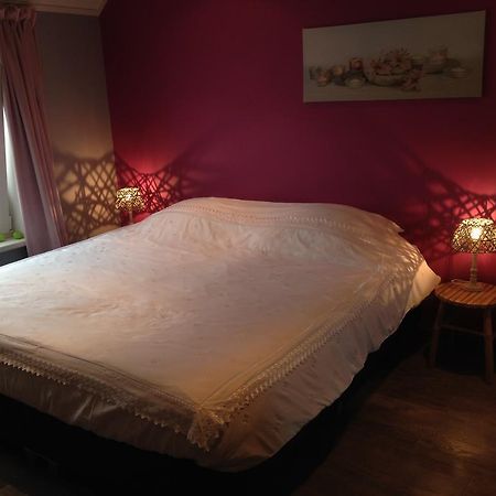 Bed and Breakfast Vrije Vlinders à IJzendijke Extérieur photo